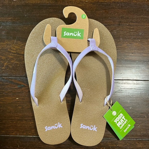 Sanuk Shoes - Sanuk new size 9 purple yoga mat flip flops